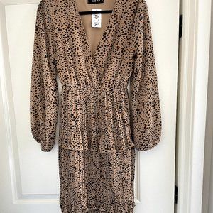 Leopard Print Pleated Midi Dress